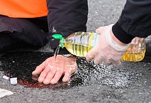 Klimaaktion Letzte Generation - Julian Stratenschulte / dpa