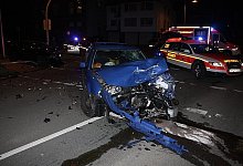 Heftiger Zusammenstoß: - Foto: Polizei