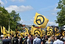 Identit&auml;re Bewegung - Paul Zinken/dpa
