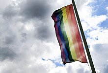 Regenbogenflagge des CSD - Federico Gambarini/dpa