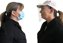 Maske oder Visier - Maren Brettmeier