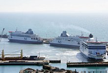 Die drei P&O-F&auml;hren &laquo;Spirit of Britain&raquo;, &laquo;Pride of Canterbury&raquo; und &laquo;Pride of Kent&raquo; werden im Kreuzfahrtterminal des Hafens von Dover in Kent festgemacht. - Gareth Fuller/PA Wire/dpa