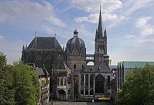Aachener Dom - Oliver Berg/dpa/Archivbild