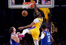 LA Lakers - LA Clippers - Mark J. Terrill/AP/dpa