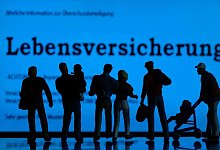 Verkaufte Vertr&auml;ge - Foto: Jens B&uuml;ttner/dpa-Zentralbild/dpa-tmn