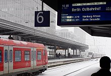 Schnee in Nordrhein-Westfalen - Foto: Kathrin Deckart/dpa