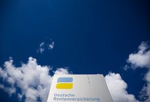 Renten steigen in Deutschland - Julian Stratenschulte/dpa/dpa-tmn