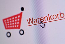 Onlineshopping - Andrea Warnecke/dpa-tmn/dpa