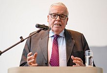 Klaus-Michael Kühne - Axel Heimken/dpa