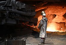 Stahlproduktion bei Thyssenkrupp Steel - Federico Gambarini/dpa