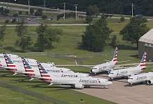 Boeing-Maschinen von American Airlines - Foto: Tom Gilbert/Tulsa World/dpa