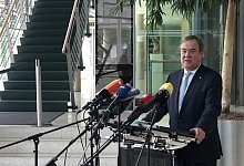 Armin Laschet bei der Pressekonferenz im Kreishaus G&uuml;tersloh. - Patrick Menzel