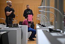 Auftakt Staatsschutzverfahren wegen Messerangriff in Mannheim - Marijan Murat/dpa