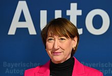 Pressekonferenz nach Automobilgipfel der Bayerischen Staatsregierung. - picture alliance / SVEN SIMON | Frank Hoermann / SVEN SIMON