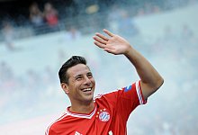 Ex-Bundesligastar Pizarro zum Ehrenprofessor in Peru ernannt - Andreas Gebert/dpa