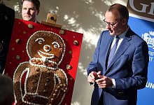 Verleihung vom &bdquo;Gro&szlig;en Stutenkerl&ldquo; an Bundeskanzler Merz - Bernd Thissen/dpa