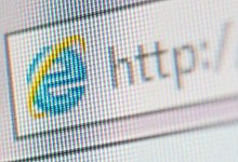 Abschied: Noch l&auml;sst sich der Internet Explorer (IE) &ouml;ffnen - aber nicht mehr lange. Dann gibt es eine Umleitung zum Edge-Browser, bis ein Update den IE ganz vom Rechner tilgt. - Andrea Warnecke/dpa-tmn