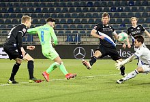Arminia Bielefeld - VfL Wolfsburg - Foto: Friso Gentsch/dpa