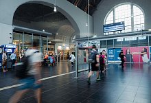 Hammerangriff auf Polizisten im M&ouml;nchengladbacher Hauptbahnhof - Marius Becker/dpa