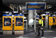 Zugverkehr in den Niederlanden zusammengebrochen - Foto: RAMON VAN FLYMEN/ANP/dpa