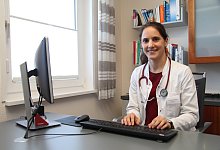 Marija Kokeza - Nadine Uphoff