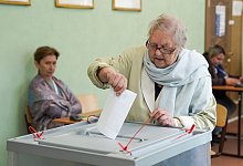 Regionalwahlen in Russland - Pelagiya Tihonova/Moscow News Agency/AP/dpa