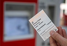Das 9-Euro-Ticket wird offenbar gut angenommen. - Monika Skolimowska/dpa