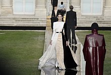 Paris Fashion Week - Givenchy - Foto: XinHua Meeteurope via ermenegido canton