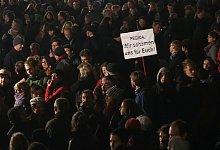 Kundgebungen zum Pediga-Jahrestag in Dresden - dpa