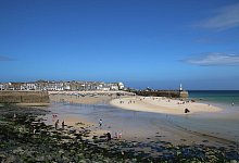 Badeort St. Ives an der K&uuml;ste von Cornwall - Hilke Segbers/dpa-tmn