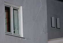 Haus droht einzust&uuml;rzen - Henning Kaiser/dpa