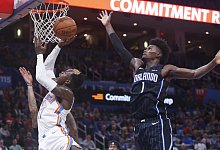 Dennis Schröder - Foto: Sue Ogrocki/AP/dpa