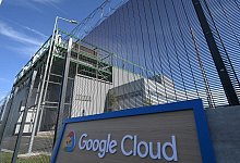 Cloud-Rechenzentrum von Google - Arne Dedert/dpa
