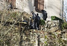 Razzia - Bodo Schackow/dpa