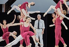 Das Hamburg Ballett zeigt &laquo;The World of John Neumeier&raquo; auf dem Rathausmarkt. - Georg Wendt/dpa
