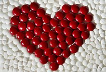 Tabletten Ern&auml;hrung Cholesterinwerte - Franziska Gabbert/dpa-tmn