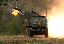US-Mehrfachraketenwerfer vom Typ Himars - Aaron Favila/AP/dpa