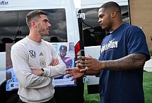 Gosens und McMillan - Federico Gambarini/dpa