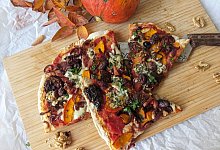 Knusprige Herbstpizza - Doreen Hassek/hauptstadtkueche.blogspot.com/dpa-tmn