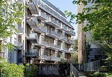 Mehrfamilienhaus - Foto: Zacharie Scheurer/dpa-tmn