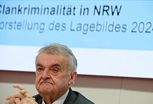 Vorstellung des Lagebilds Clan-Kriminalit&auml;t 2024 - Henning Kaiser/dpa