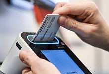 Gesundheitskarte - Jens Kalaene/dpa