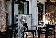 Hitze in Griechenland - Klimaanlage - Socrates Baltagiannis/dpa