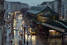 Tram - Foto: Hubert Link/dpa-Zentralbild/dpa