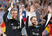 Nils Ehlers (l) und Clemens Wickler - Rolf Vennenbernd/dpa