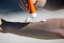 Sonnenschutz - Foto: Jan Woitas/dpa-Zentralbild