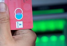 Girocard - Fabian Sommer/dpa