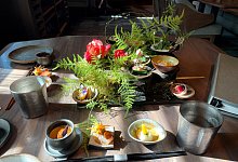 Kreationen im &laquo;Single Thread&raquo; - Bernhard Krieger/dpa-tmn