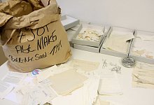 Zerst&ouml;rte Stasi-Akten - Foto: Philipp Brandst&auml;dter/dpa