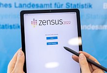 Bevölkerung, Wohnraum, Mieten, Heizung, Bildung und Erwerbstätigkeit: Daten zu diesen Themen werden im Zensus 2022 deutschlandweit erhoben. - Daniel Karmann/dpa